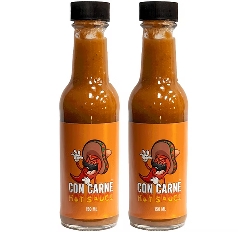 Con Carne Hot Sauce two bottles side by side